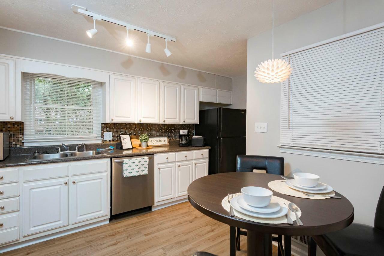 Luxury Home W/Gameroom Kingsizebed Near Six Flags オーステル エクステリア 写真