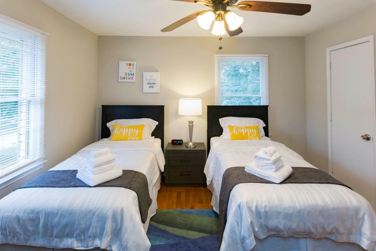 Luxury Home W/Gameroom Kingsizebed Near Six Flags オーステル エクステリア 写真